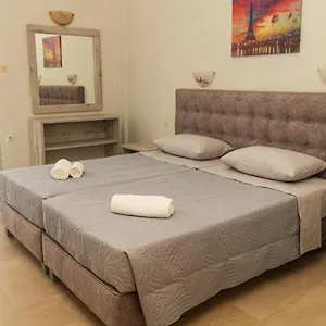Vicky Apartament Hanioti